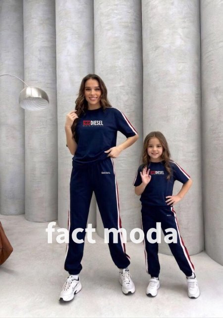 كحلي غامق