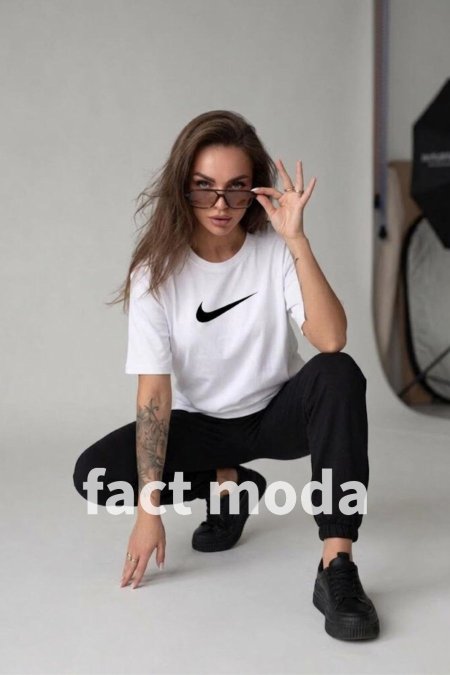 بدلة Nike