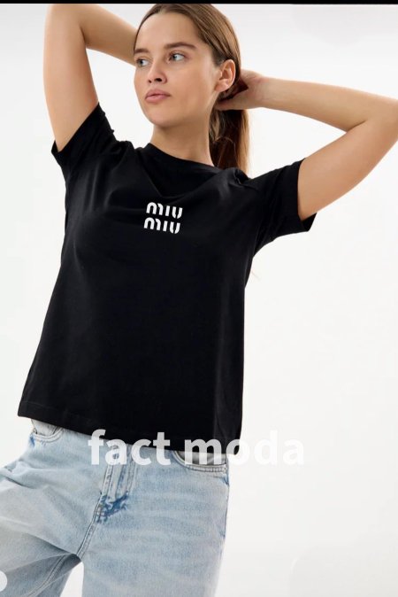 بلوزة miu miu