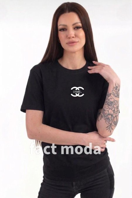 أسود